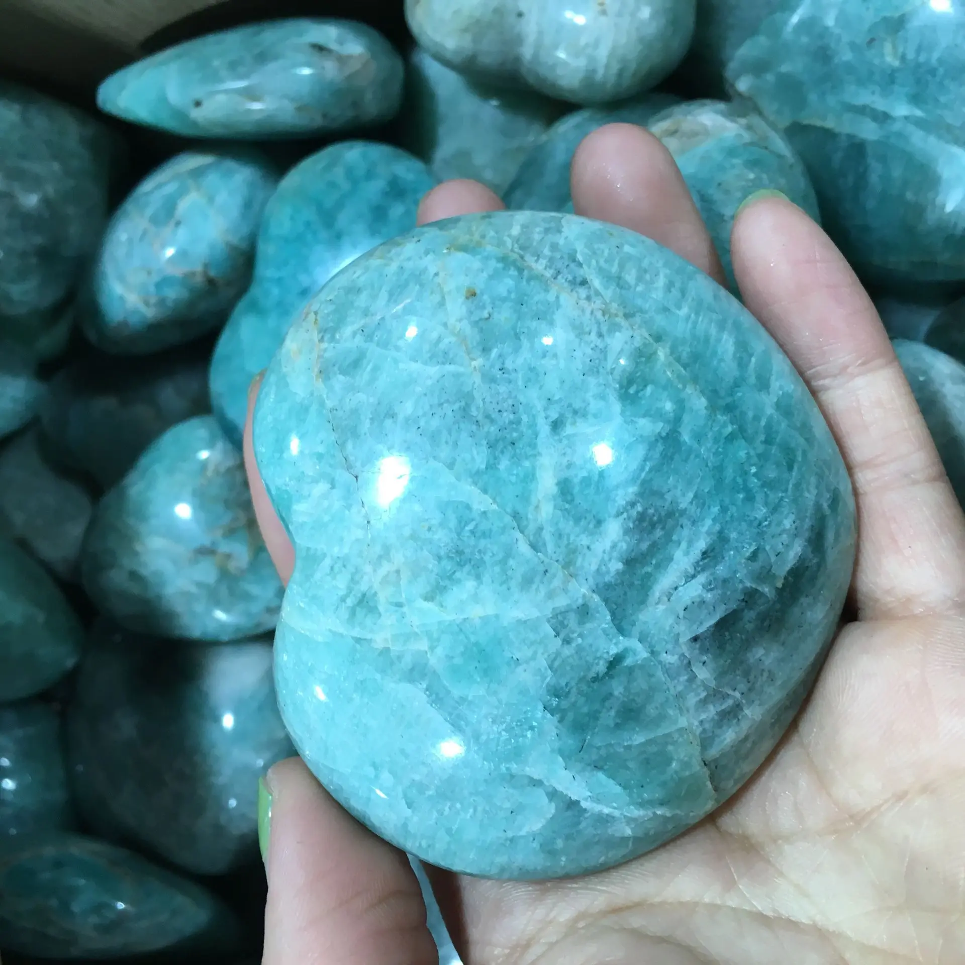 1pcs Naravnih Amazonite Srce Madagaskar Amazon Quartz Kristal Srca v obliki Palm naravni kamni in minerali