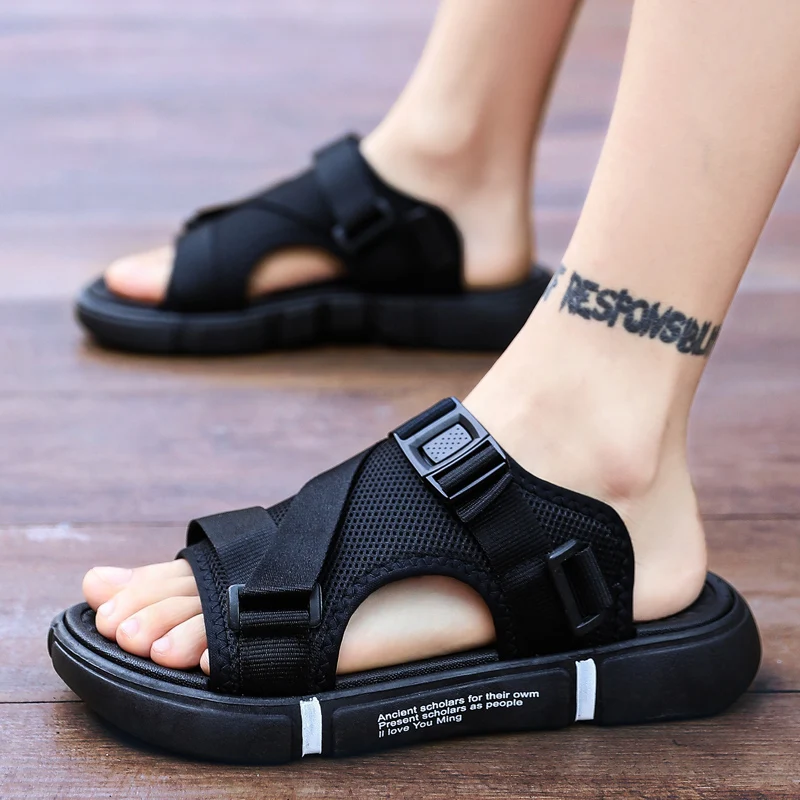 2021 poletne sandale za moške poletne dvojno rabo športne sandale mladi priložnostne plaži čevlji študent copate