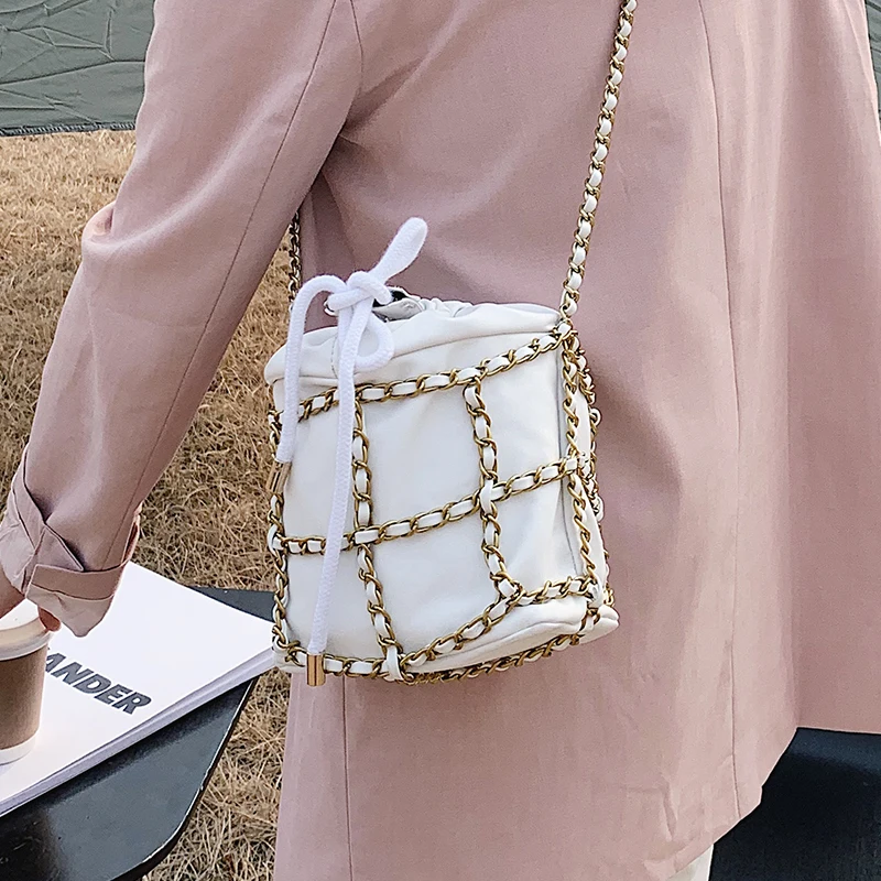 Vrvico Vedro vreča Crossbody vrečko 2021 Poletje Novo Kakovost PU Usnja Ženske Oblikovalec Torbici Verige Ramenski Messenger Bag