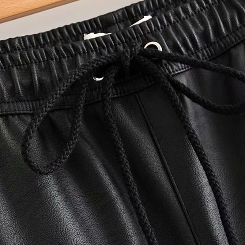 2020 Moda Elastični Pas, Vrvico Kravate, Kratke Hlače Vintage Stilu Črno PU Usnja z Zadrgo Hlače Za Ženske