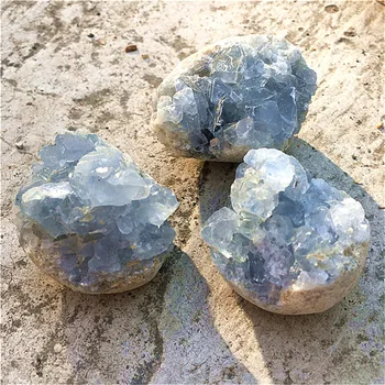 Debelo kristalno gemstone mineralov osebek na naravno modrem celestite gruče geode za dekoracijo doma