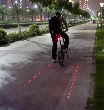 Izposoja Svetlobe Kolesarjenje Kolo Kolo 2 Laser Projektor, Rdeče Svetilke Žarek in 3 LED Zadaj Rep Osvetlitev kolesarske luči kolesa, led svetloba nastavite