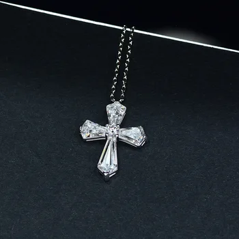 Novo 925 Sterling Silver Cross Ogrlico, Obesek, Sintetičnih Oblikovan Diamant Zelo Sijoče Luksuzni Nakit Darilo Za Zagotavljanje Kakovosti