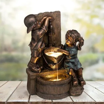 Fant In Punca Vrt Kip Smolo Vrtu Okrasni Kipi Otrok Vodnjak Kip Kopel Kip Poljubljanje Kip Pitne Vode Kip