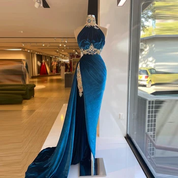 Elegantni Modri Žamet Prom Obleke Visoko Vratu Strani Split Z Vlakom Kristali Beaded Ženske Dolge Večerne 2021