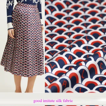 Dober Digitalni Posnemajo Svilene tkanine angleške Črke Natisnjeni Simulacije Svilene Tkanine Šivalni Material Krpo Mozaik DIY Ženske obleke