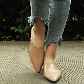 Coslony Ravno Čevlji 2020 Moda Mul Za Ženske čevlje PU Usnje Konicami Prstov Zdrsne Na japonke Ženske Natikači Poletni Sandali