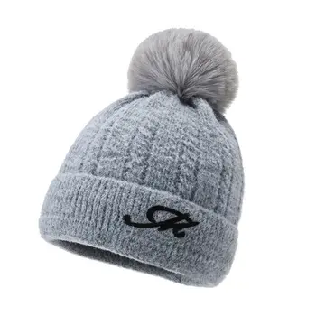 Toplo barva jesen in zimo, pletene klobuk ženska moda in ženske curling krzno žogo plus žamet oblazinjeni volne klobuk na spletu slaven pet